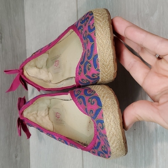 Ugg Australia Women Comfort Loafer Slip on Bow shoes sz 7.5 - Picture 4 of 12